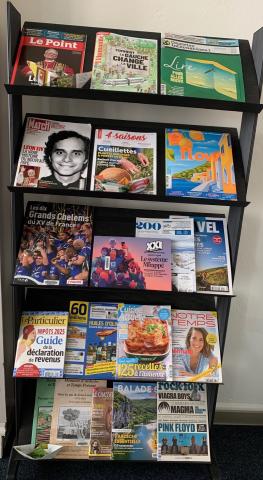 Présentoir presse 